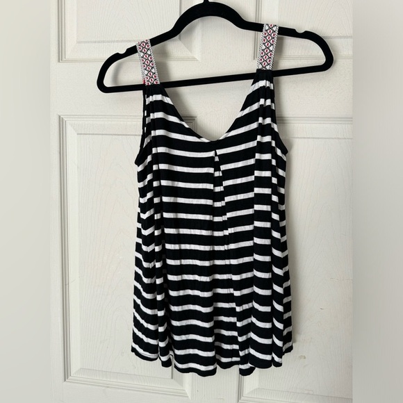 Max studio black and white striped tank top women’s small - Picture 4 of 6
